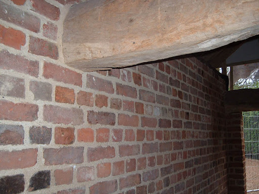 Heritage lime mortar pointing Kent - traditional lime mortar repointing for period properties